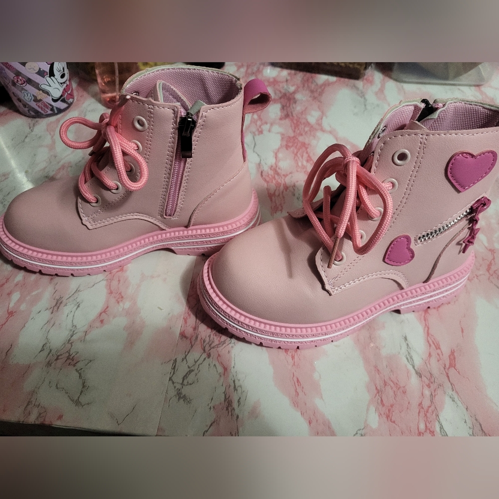 Girls boots - Picture 7 of 9